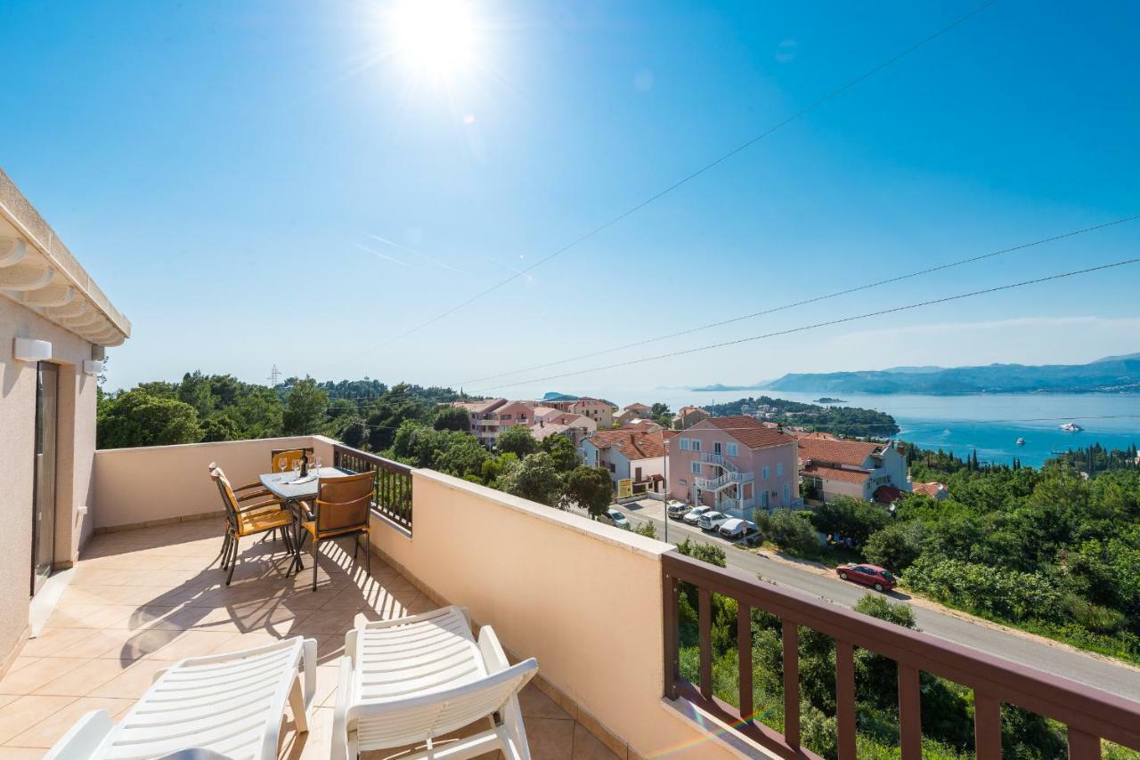 Penthouse With Panoramic View Cavtat